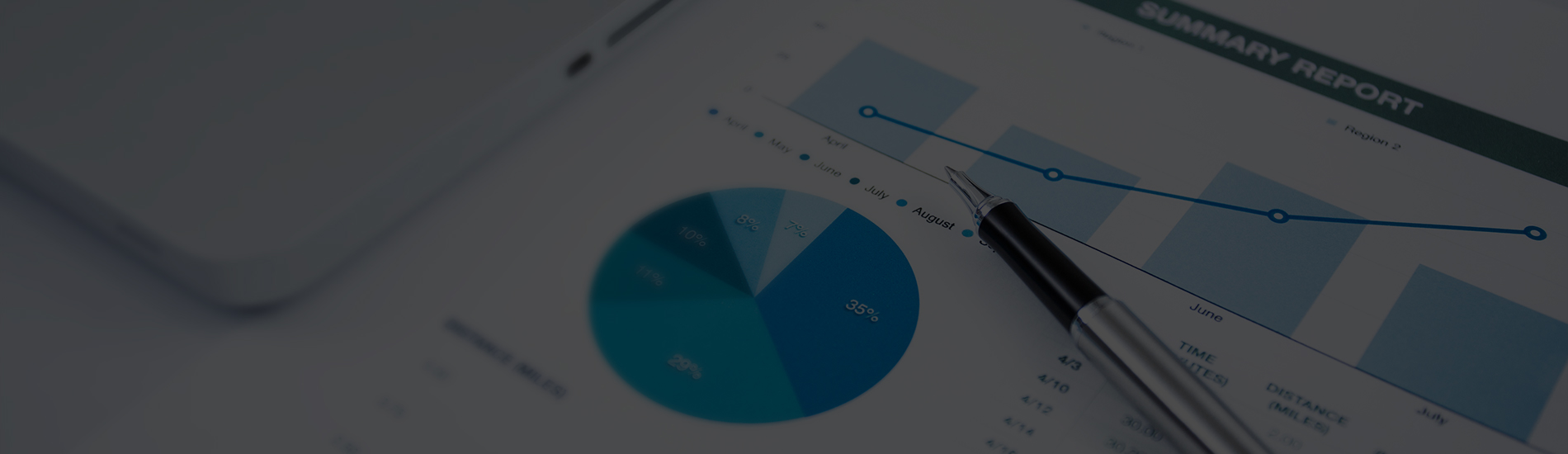 Analytical graphs supporting neutral financial education content